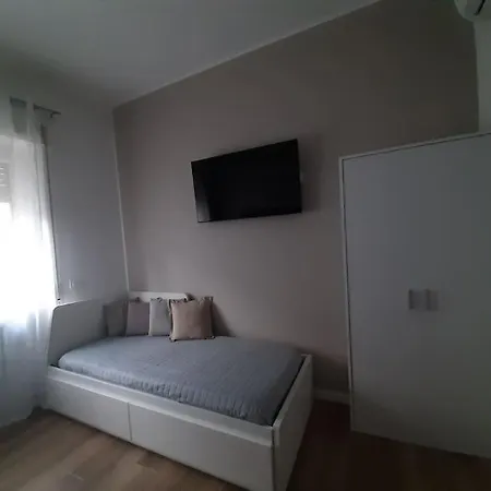 Lovely House * Arona