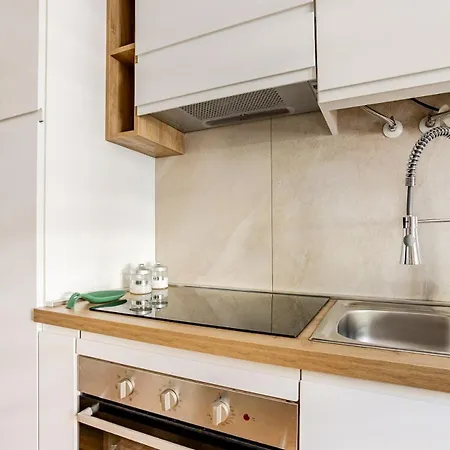 Lovely House Apartment